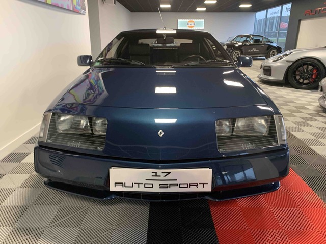 Alpine Renault GTA V6 Turbo 