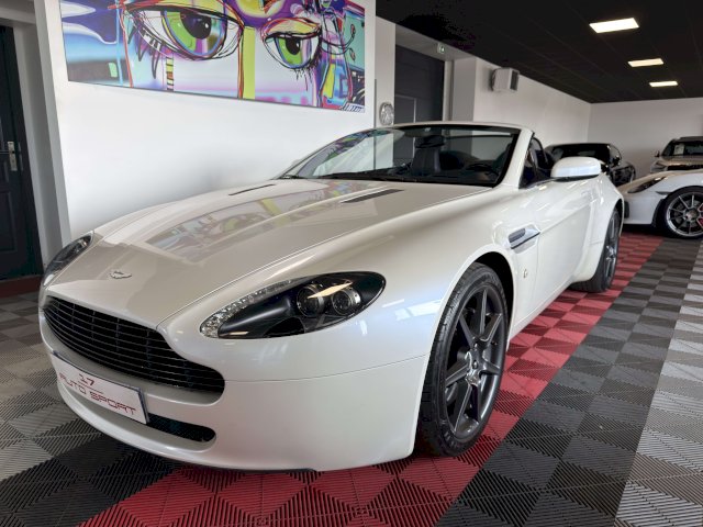 Aston-Martin V8 Vantage Roadster BVR