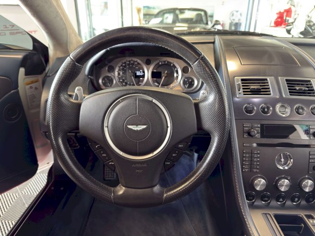 Aston-Martin V8 Vantage  Roadster BVR