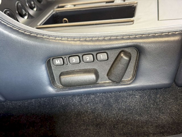 Aston-Martin V8 Vantage  Roadster BVR