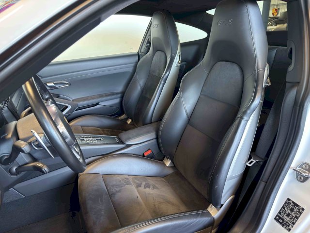Porsche Porsche 911 991.1 GTS PDK / Options / Carnet / dispo sur parc