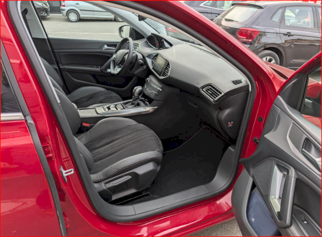 Peugeot Peugeot 308 II 2.0 BlueHDi FAP 150ch Féline EAT6 5p