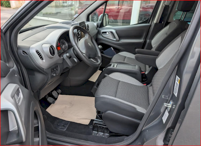 Peugeot PARTNER 1.6 BLUEHDI 120 ZENITH