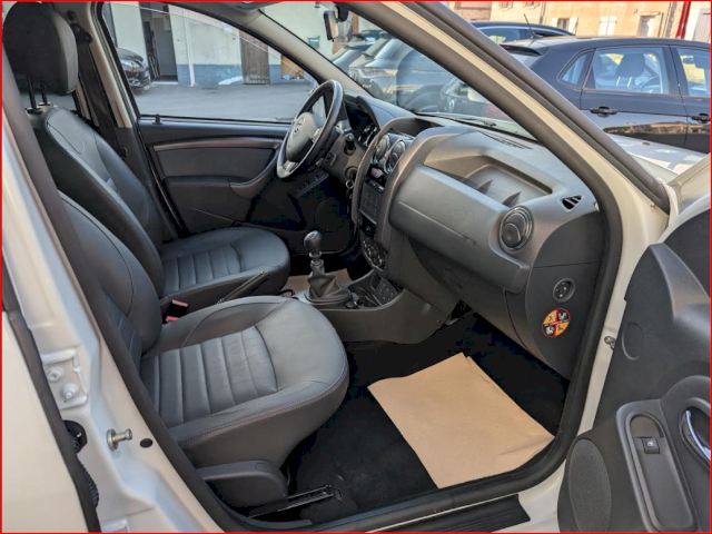 Dacia Dacia Duster I (H79) 1.2 TCe 125ch Black Touch 4X2