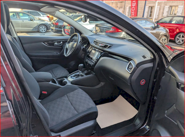 Nissan Nissan Qashqai II (J11) 1.6 dCi 130ch Business Edition Xtronic