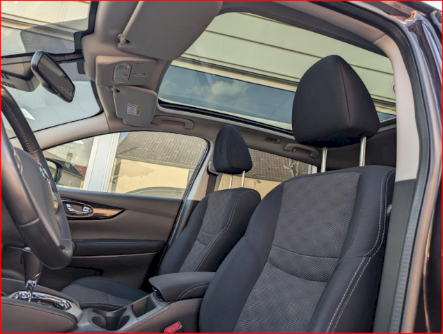 Nissan Nissan Qashqai II (J11) 1.6 dCi 130ch Business Edition Xtronic