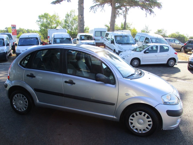 Citroën Citroën C3 PHASE 2 1.4L HDI 70ch 04CV SENSODRIVE BOITE AUTOMATIQUE