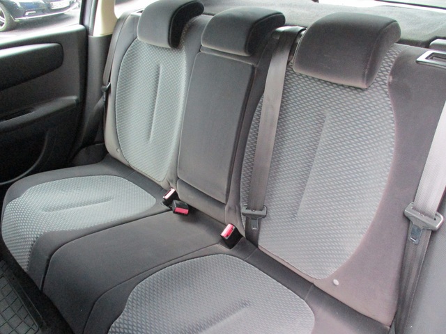 Citroën Citroën C4 1.6L HDI 90ch 05CV PACK AMBIANCE