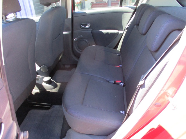 Renault Renault Clio III 1.5L DCI 70ch 04CV