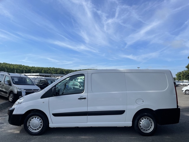 Citroën Citroën Jumpy II 2.0L HDI 120ch 07CV L2H1 6 PLACES TVA RECUPERABLE
