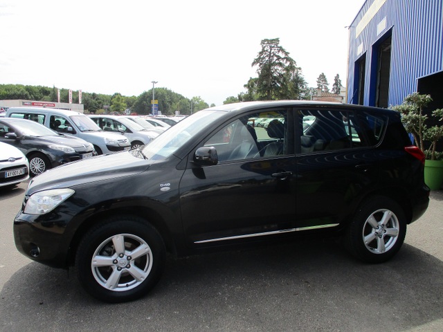 Toyota Toyota RAV4 III 2.2L D-4D 135ch 8CV LIFE