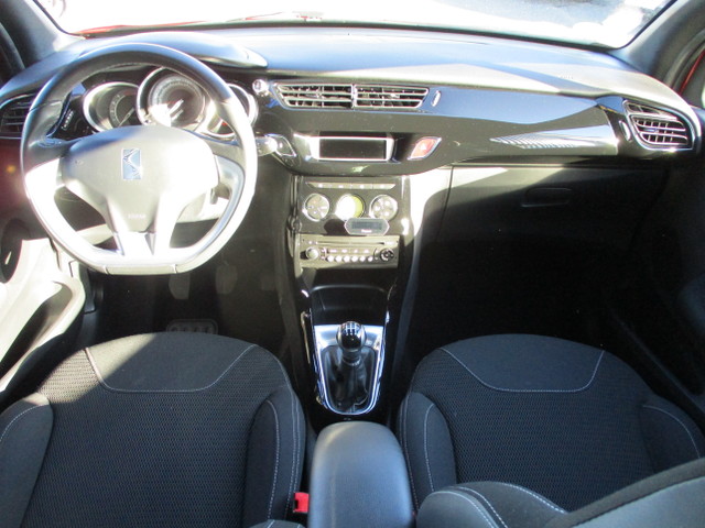 Citroën Citroën DS3 1.6L e-HDi 90ch S&S Airdream SO CHIC