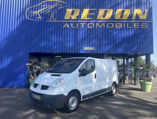 Renault Renault Trafic II FOURGON PHASE 2 L1H1 1000kg 2.0 DCI 90CH 7CV 