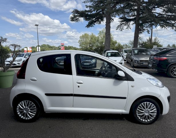 Peugeot Peugeot 107 PHASE 2 1.0 ESSENCE BLUE LION 68CH 4CV
