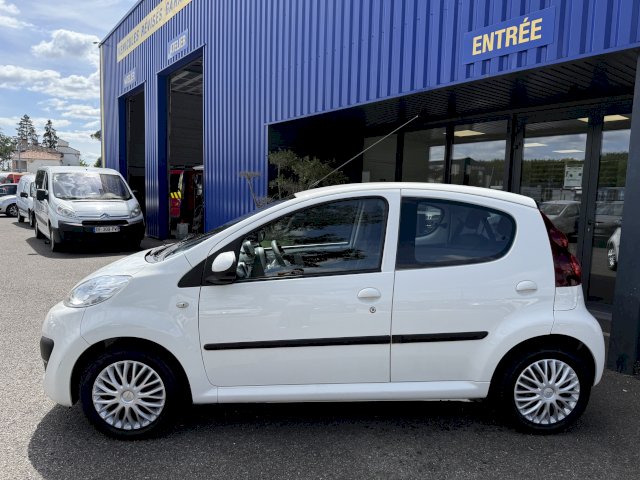 Peugeot Peugeot 107 PHASE 2 1.0 ESSENCE BLUE LION 68CH 4CV
