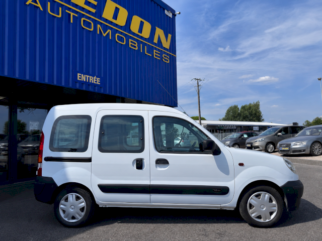 Renault Renault Kangoo I BREAK PHASE 2 1.2 ESSENCE 75CH 5CV