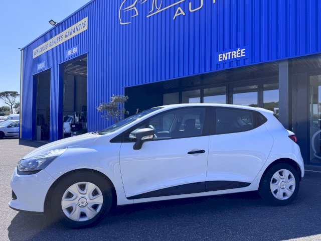 Renault Renault Clio IV 1.2 ESSENCE 75CH 4CV