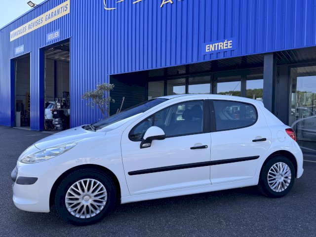 Peugeot Peugeot 207 1.4 HDI 70CH 4CV