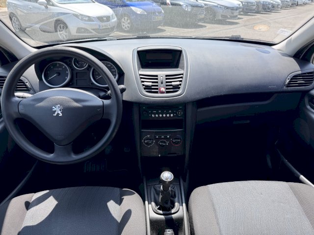 Peugeot Peugeot 207 1.4 HDi 70CH 4CV