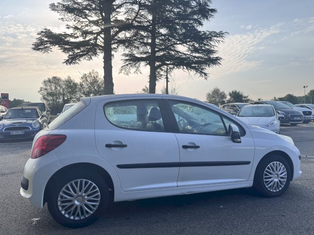 Peugeot Peugeot 207 1.4 HDi 70CH 4CV