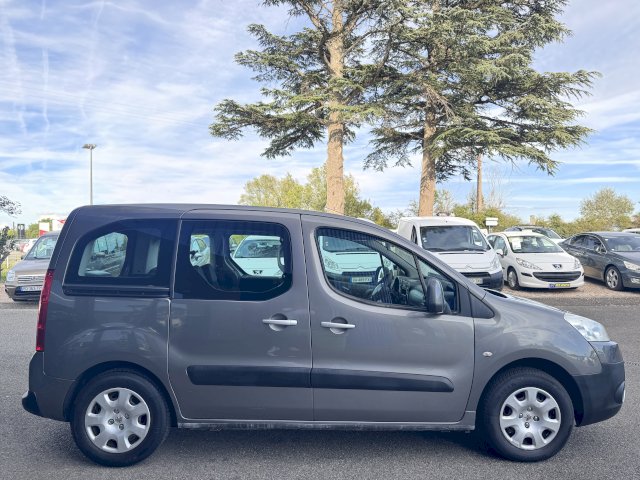 Peugeot Peugeot Partner TEPEE 1.6 HDI 90CH 6CV MOTEUR REMPLACE 95 352KMS 