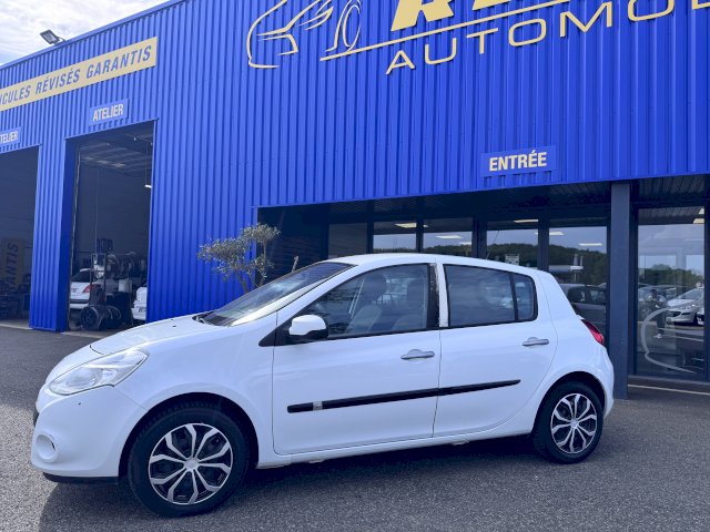 Renault Renault Clio III PHASE 2 1.5 DCI ECO2 90CH 5CV