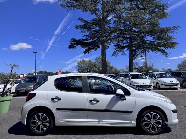 Peugeot Peugeot 207 1.4 HDi 70CH 4CV