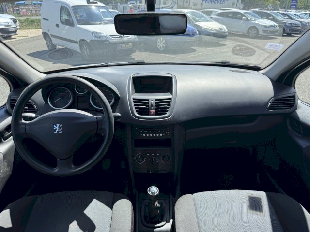 Peugeot Peugeot 207 1.4 HDi 70CH 4CV