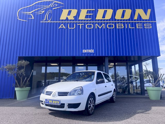 Renault Renault Clio II PHASE 2 1.5 DCI 68CH 4CV