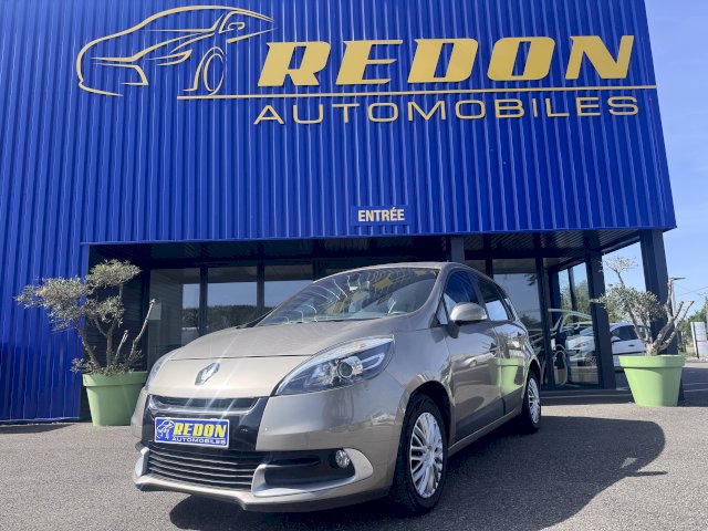 Renault Renault Scenic III (J95) 1.5 dCi 110ch energy Authentique eco²