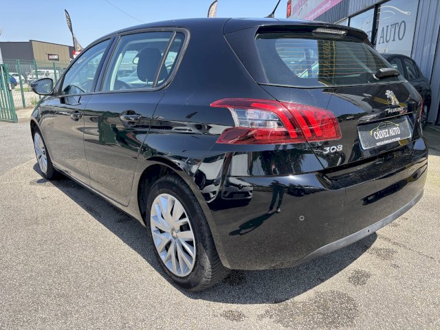 PEUGEOT Peugeot 308 1,5 BLUE HDI 100 CH 5 PLACES 