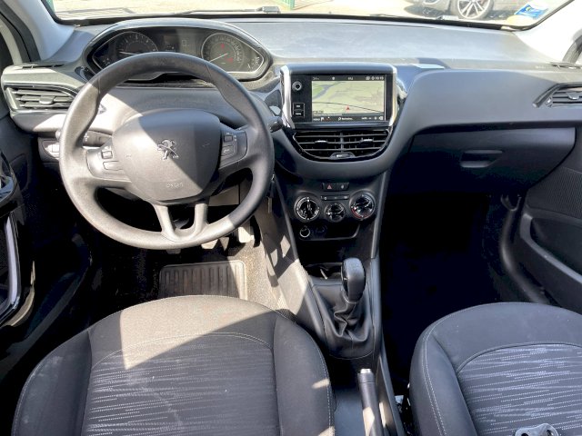 PEUGEOT Peugeot 208 1,5 BLUE HDI 100 CH 5 PLACES 