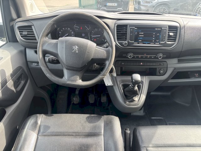 PEUGEOT Expert  2LITRES 120 CH BICABINE  L3 6 PLACES