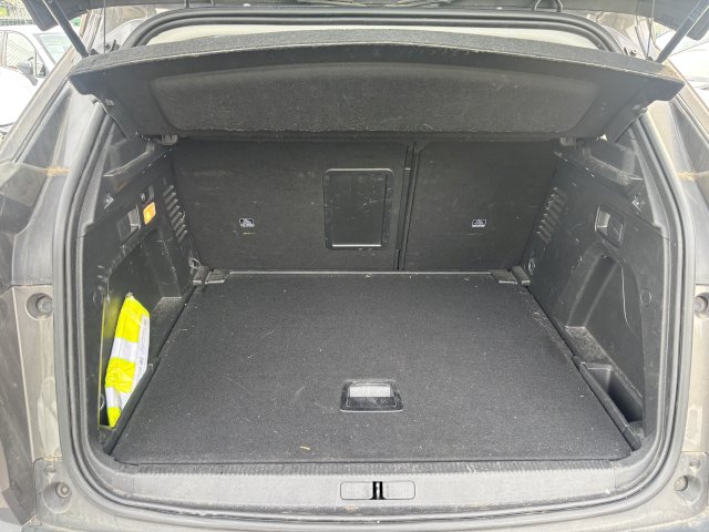 PEUGEOT Peugeot 3008 II 1.5 BlueHDi 130ch S&S Active Business EAT8