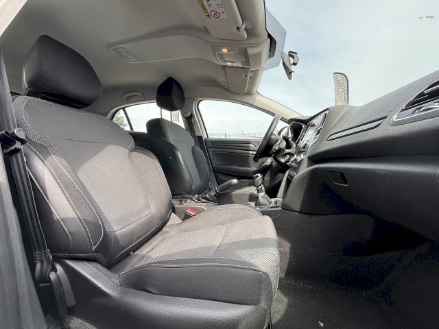 RENAULT Renault Megane IV 1,5 Blue Dci 95 ch 5 places