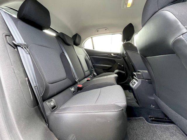 RENAULT Renault Megane IV 1,5 Blue Dci 95 ch 5 places