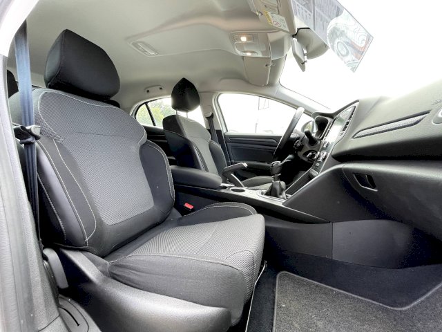 RENAULT Renault Megane IV 1,5 Blue Dci 95 ch 5 places