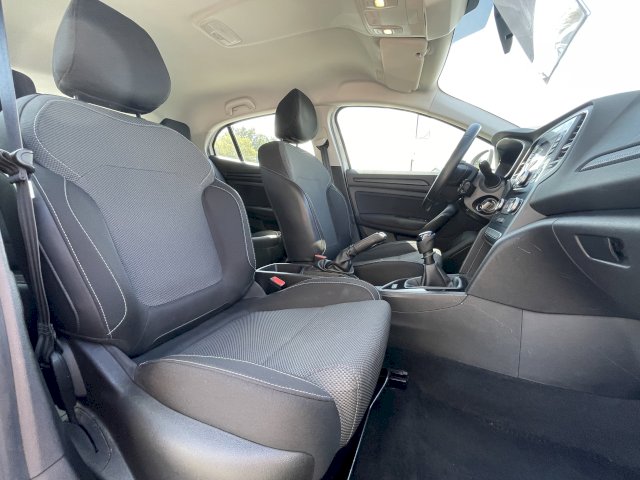 RENAULT Renault Megane IV (BFB) 1.5 Blue dCi 95ch Life
