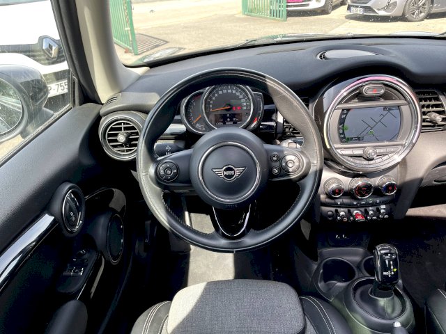 Mini Mini Cooper 136ch Edition Greenwich BVA7 109g