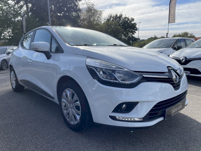 RENAULT Renault Clio 1,5 DCI 75 CH 5 PLACES