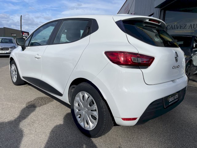 RENAULT Renault Clio 1,5 DCI 75 CH 5 PLACES