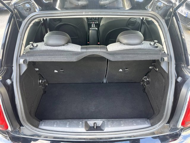Mini Mini Cooper 136ch Edition Greenwich BVA7 109g