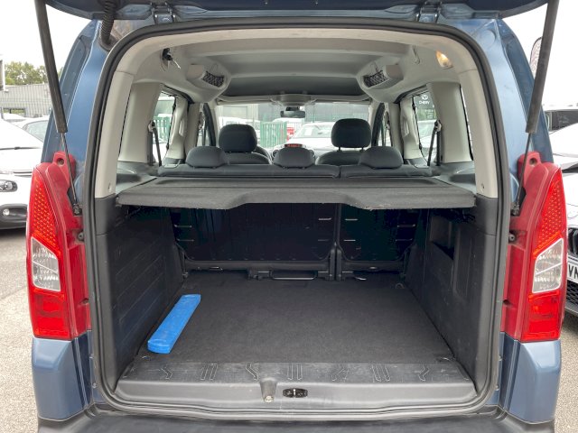 PEUGEOT Partner Tepee 1,6 HDI 75 CH CLIM