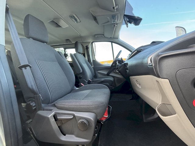 FORD Transit/Tourneo Custom Combi 300 L1 Tourneo Trend