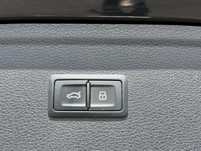 Audi Q5 40 TDI 204 S-TRONIC7 Quattro Avus