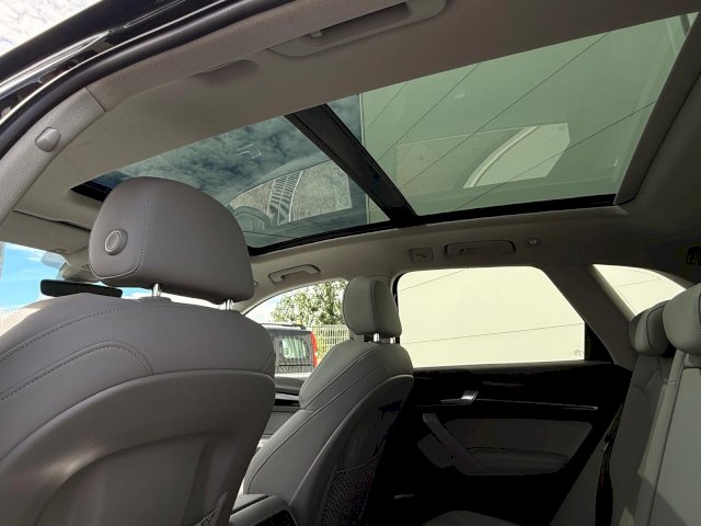 Audi Q5 40 TDI 204 S-TRONIC7 Quattro Avus