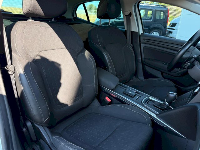Renault Renault Megane IV SOCIETE DCI 110 EDC LIMITED