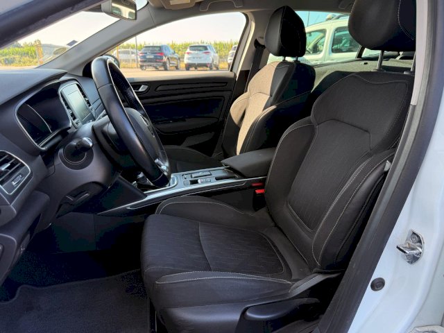 Renault Renault Megane IV SOCIETE DCI 110 EDC LIMITED