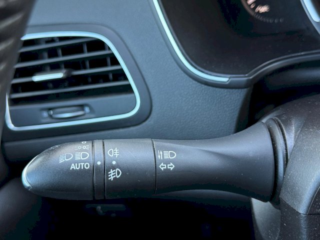 Renault Renault Megane IV SOCIETE DCI 110 EDC LIMITED
