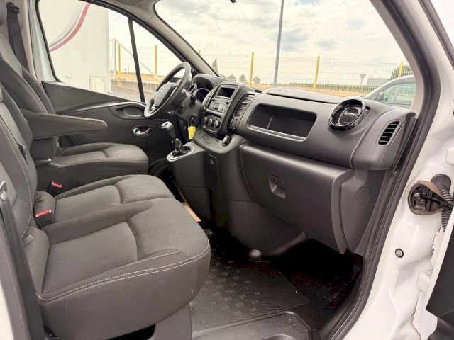 Renault Renault Trafic III 2.0 DCI 120 L2H1 GRAND CONFORT